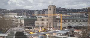 Die Bahn will nun vor Gericht erreichen, das Land Baden-Württemberg, Stadt, Region und Flughafen Stuttgart die Mehrkosten für Stuttgart 21 mitfinanzieren.