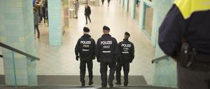 Die Polizei, dein Freund und Opfer? Regelmäßig richtet sich Gewalt auch gegen Ordnungskräfte.