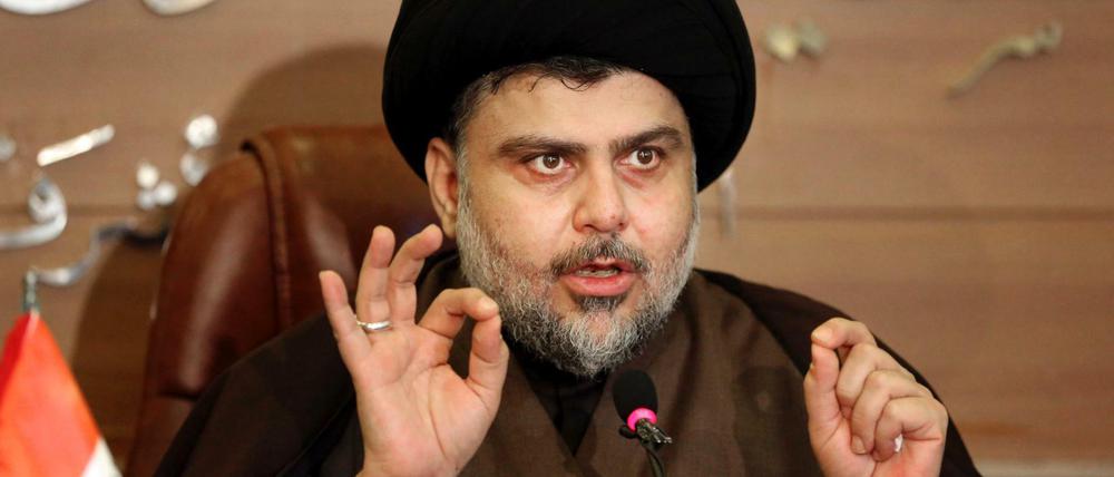 Der schiitische Geistliche Muktada al-Sadr mit seiner Liste "Sairun" hat die Parlamentswahlen im Irak vermutlich gewonnen.