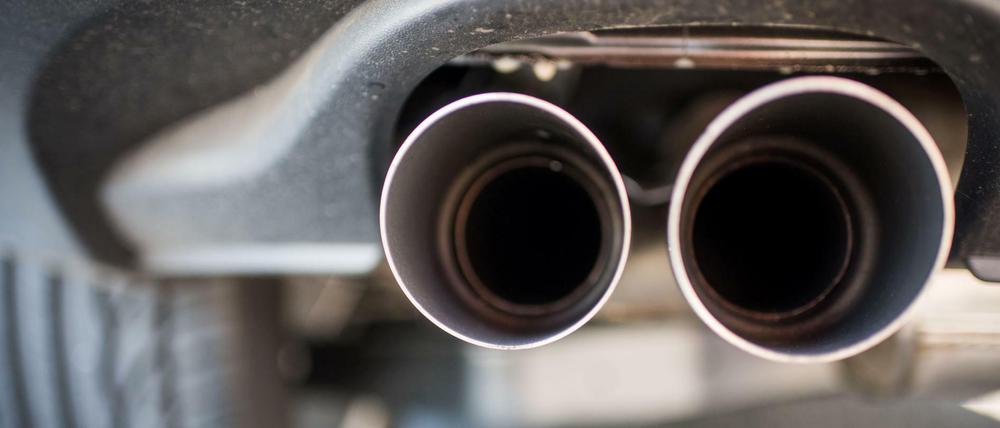 Neue Katalysatoren statt nur neuer Software könnten den Diesel-Schadstoffausstoß stärker drücken. Aber zu welchem Preis?
