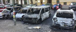 Ausgebrannte Autos am Kollwitzplatz