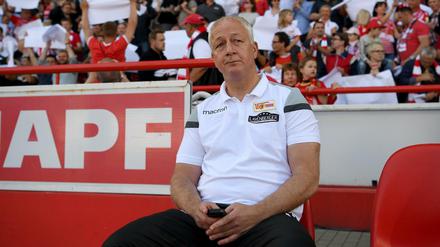 Schon wieder Vergangenheit. André Hofschneider nimmt nicht mehr als Zweitligatrainer im Stadion An der Alten Försterei Platz.