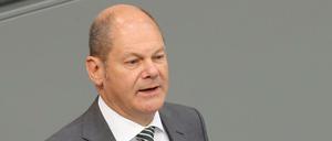 Olaf Scholz (SPD), Bundesfinanzminister spricht im Deutschen Bundestag 