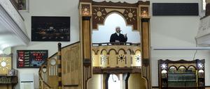 Ein Blick in die Neuköllner Begegnungsstätte, eine Moschee in der Berliner Flughafenstraße.