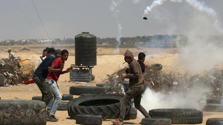 Palästinenser an der Grenze des Gazastreifens