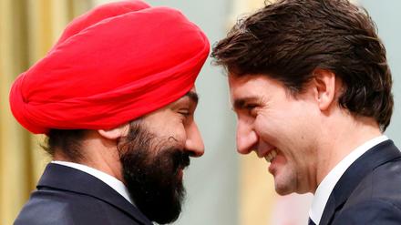 Vielfalt bis in die Regierung: Kanadas Premier Justin Trudeau (rechts) und sein Minister für Wissenschaft und wirtschaftliche Entwicklung Navdeep Bains 