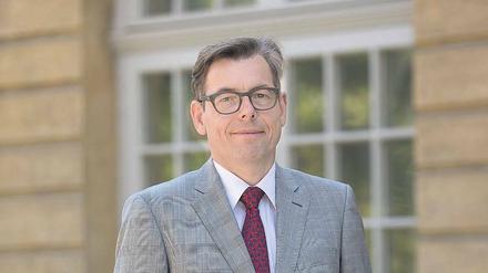 Schlossherr. Hartmut Dorgerloh (55) hat Kunstgeschichte und klassische Archäologie in Berlin studiert. 2002 wurde er Generaldirektor der Stiftung Preußische Schlösser und Gärten. Im Juni übernimmt er die Generalintendanz des Humboldt-Forums. 