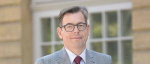 Schlossherr. Hartmut Dorgerloh (55) hat Kunstgeschichte und klassische Archäologie in Berlin studiert. 2002 wurde er Generaldirektor der Stiftung Preußische Schlösser und Gärten. Im Juni übernimmt er die Generalintendanz des Humboldt-Forums. 