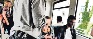 Im vorigen Jahr sind bei 14 Millionen Kontrollen der BVG und der S-Bahn zusammen rund 542.000 Fahrgäste ohne gültiges Ticket erwischt worden.