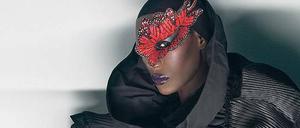 Grace Jones in der gerade auf DVD erschienenen Dokumentation „Grace Jones: Bloodlight and Bami“ von Sophie Fiennes. 
