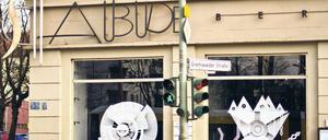 Figuren tanzen lassen. Die Schaubude am Prenzlauer Berg. 