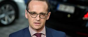 Hat Außenminister Heiko Maas (SPD) hart genug um Geld für sein Ressort verhandelt? Die Frage war Thema im Bundestag.
