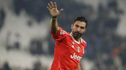 Winkewinke. Wo geht es hin für Herrn Buffon?