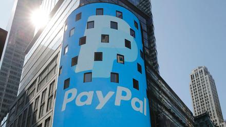 Paypal kauft den europäischen Mobil-Bezahldienst iZettle. 