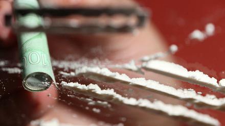 Eine Linie Koks? Diese Form des Drug-Checkings wird in Deutschland auch weiterhin illegal bleiben.