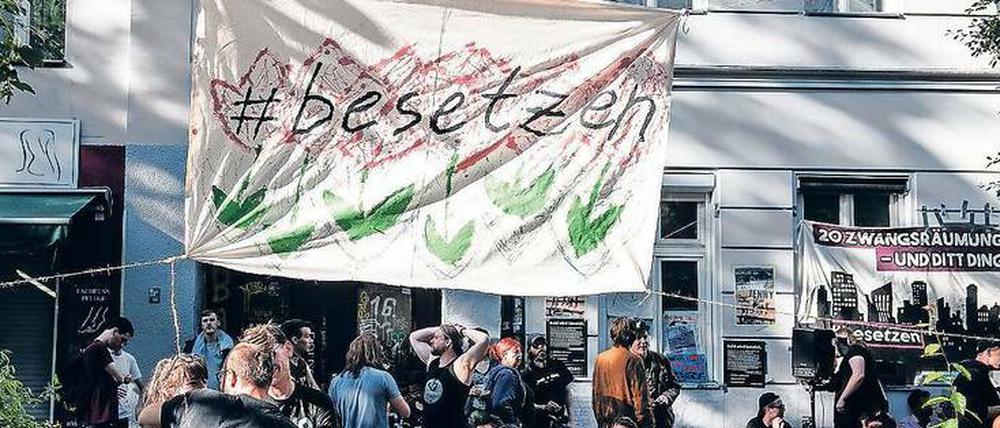 Rein und raus. Das Haus in der Reichenberger Straße in Kreuzberg war vorübergehend besetzt.
