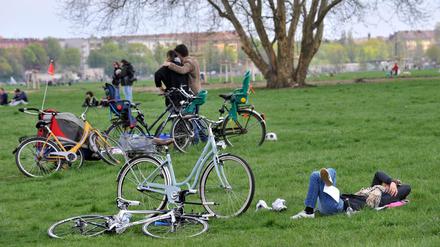 Relaxt. Jetzt ist es aber erstmal vorbei mit den langen Wochenenden.