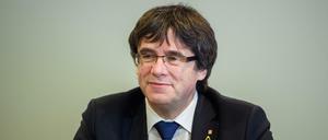 Carles Puigdemont nimmt an einem Treffen des katalanischen Wahlbündnisses Junts per Catalunya teil. 