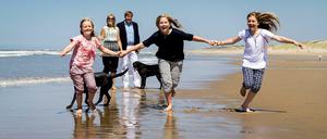 Blaues Blut. Die niederländische Königsfamilie im Urlaub.