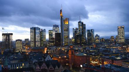 Die Generalstaatsanwaltschaft Frankfurt hat wegen des Verdachts der schweren Steuerhinterziehung vor dem Landgericht Wiesbaden Anklage erhoben. 
