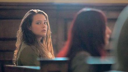 Hannah Baker (Katherine Langford) ist tot. Aber die Gründe für ihren Suizid werden weiter untersucht.