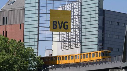 Der BVG gehen die U-Bahnwagons aus. 