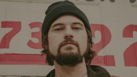 Der Singer-Songwriter Ryley Walker.