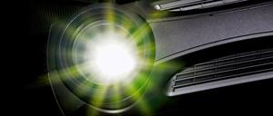 Auch wenn Beamer große Leuchten sind, reicht es draußen in aller Regel nur für Abendspiele.