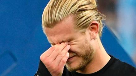 Völlig fertig: Liverpools Torhüter Loris Karius.