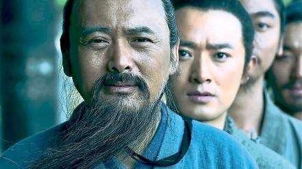 Konfuzius (hier dargestellt von Schauspieler Chow Yun-Fat) war der wirkmächtigste Philosoph Chinas. Die Kulturinstitute mit seinem Namen baut das Land massiv aus.
