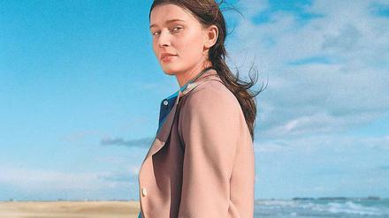 Arket (das bedeutet Blatt Papier) will Kleidung anbieten, die man lange tragen und immer wieder nachkaufen kann.