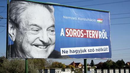 Plakatkampagne gegen Georges Soros. Er fühlt sich in Ungarn nicht mehr wohl.