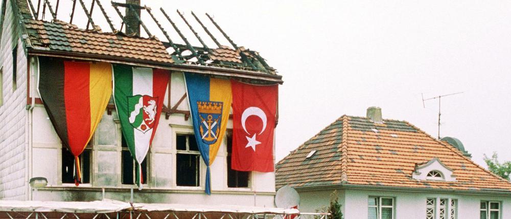 1993 kamen fünf türkische Frauen in Solingen durch Brandstiftung ums Leben.