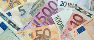 Über Geld redet man nicht, man schreibt nur drüber.