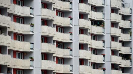 Mieten in Berlin sind für viele Menschen kaum noch bezahlbar.