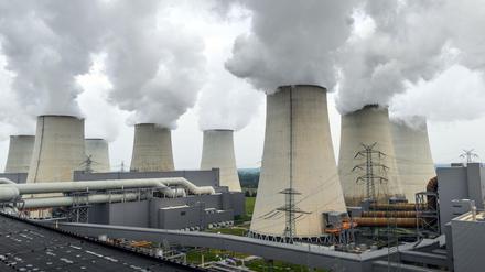 Das Braunkohlekraftwerk Jänschwalde der Lausitz Energie Bergbau AG (LEAG) in Brandenburg.