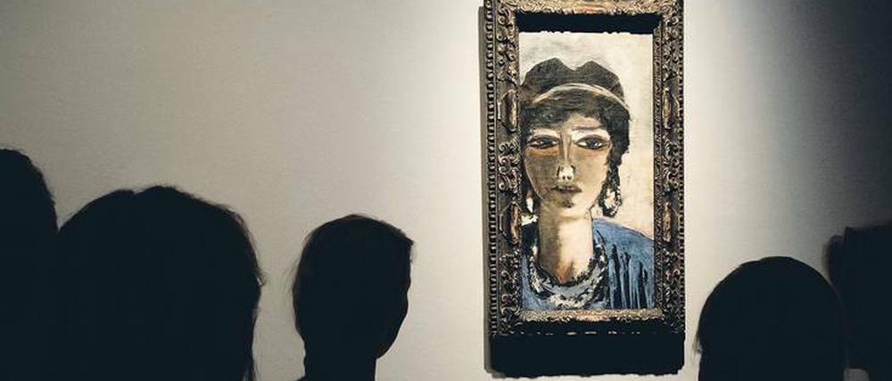 Bild der Frau. Wer ist da eigentlich abgebildet? Max Beckmanns zweite Frau? Oder ein ägyptisches Fotomodell? Die „Ägypterin“, so haben das Bild zunächst Freunde und Besucher des Malers genannt.