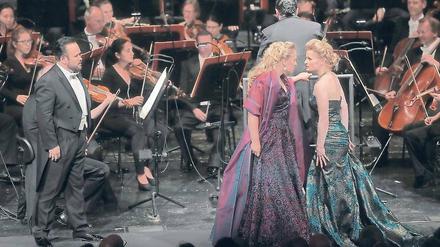 Royaler Zoff. Diana Damrau und Jana Kurucová in „Maria Stuarda“. 