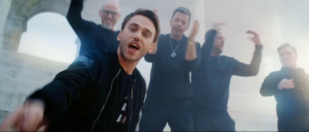 Und jetzt alle! Die ARD setzt auf den Song „Zusammen“ von den Fantastischen Vier featuring Clueso (vorne im Bild). 