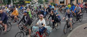 Die Sternfahrt rollt - hier ein Bild aus Zehlendorf.