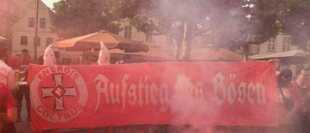 Neonazi-Fanaktion in Cottbus am Sonntag.
