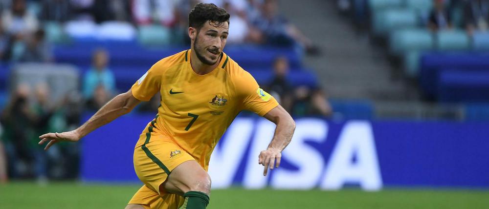 Wiedersehen in Russland: Mathew Leckie wird, wie hier bei einem Spiel gegen Deutschland, wieder für sein Heimatland Australien spielen.
