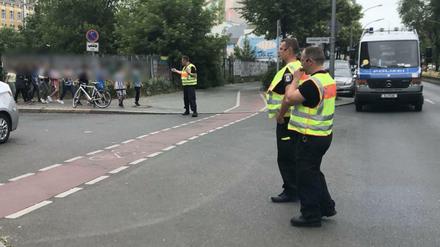 So twittert die Berliner Polizei aktuell vom Einsatzort.