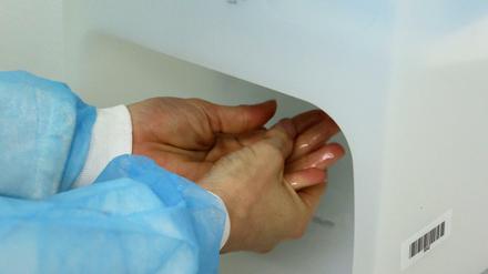Hygiene im Krankenhaus ist wichtig. Ob bei Vivantes aber saubere Gehaltsstrukturen herrschen, bezweifeln einige.