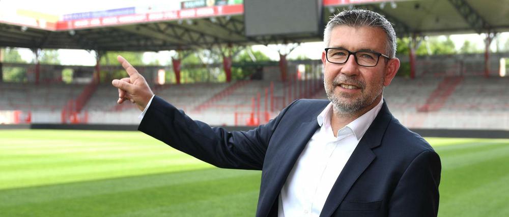 Da geht's lang. Urs Fischer gibt künftig in Köpenick die Richtung vor.