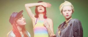 Lisa Baeyens, Rosa Mercedes und Albertine Sarges (von links) sind zusammen Albertine Sarges &amp; The Sticky Fingers. 