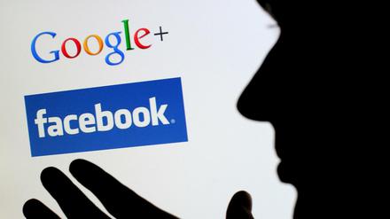 Google und Facebook werden angeklagt, gegen das Wahlwerbungsgesetz im US-Bundesstaat Washington verstoßen zu haben.