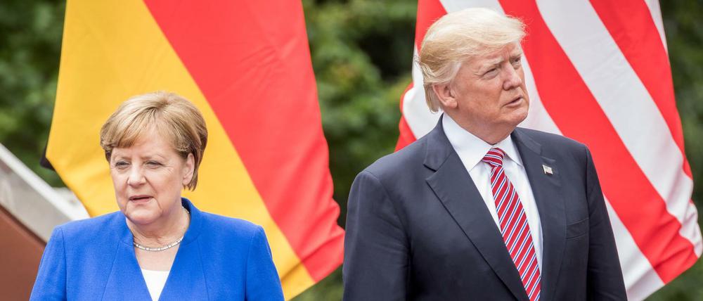 Auch schon kein einfaches Gespräch: Merkel und Trump beim G-7-Gipfel im italienischen Taormina.