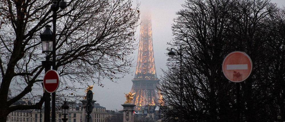 Dunkel glühend: Gaito Gasdanow schreibt über das Paris der zwanziger und dreißiger Jahre.