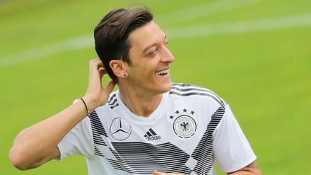 Vorbereitung auf die Fußball-WM: Mesut Özil hat Grund zum Optimismus. 
